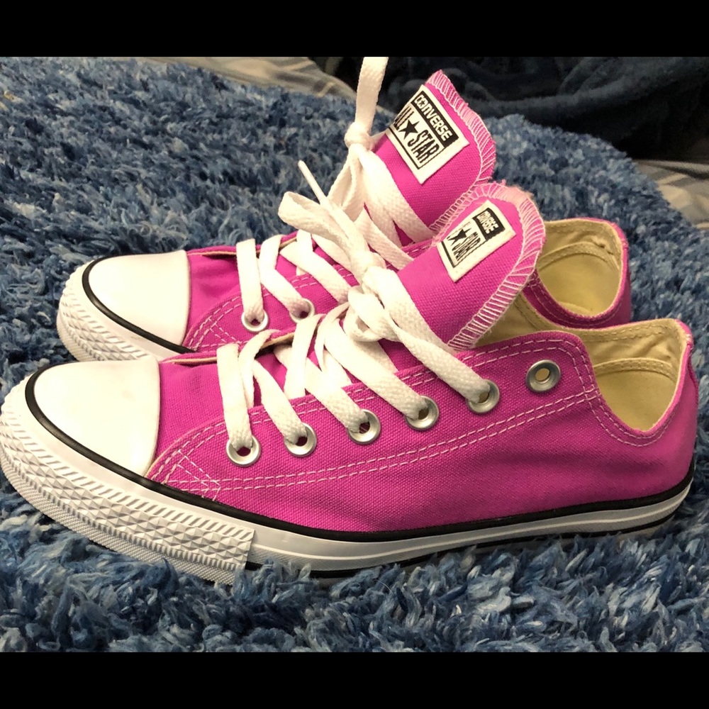 Shoes - Picture 2 of 3